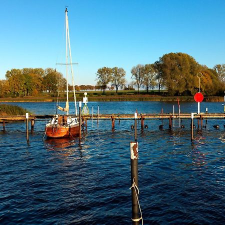 Appartement Am Yachthafen Insel Poel Exteriör bild